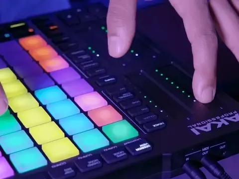 Akai Professional APC64