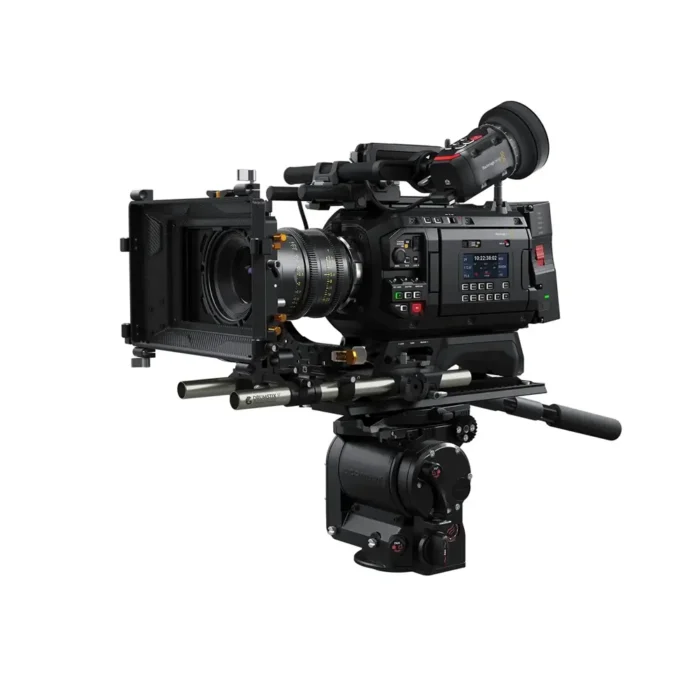 Blackmagic URSA Cine 12K LF 100G + EVF - Image 3