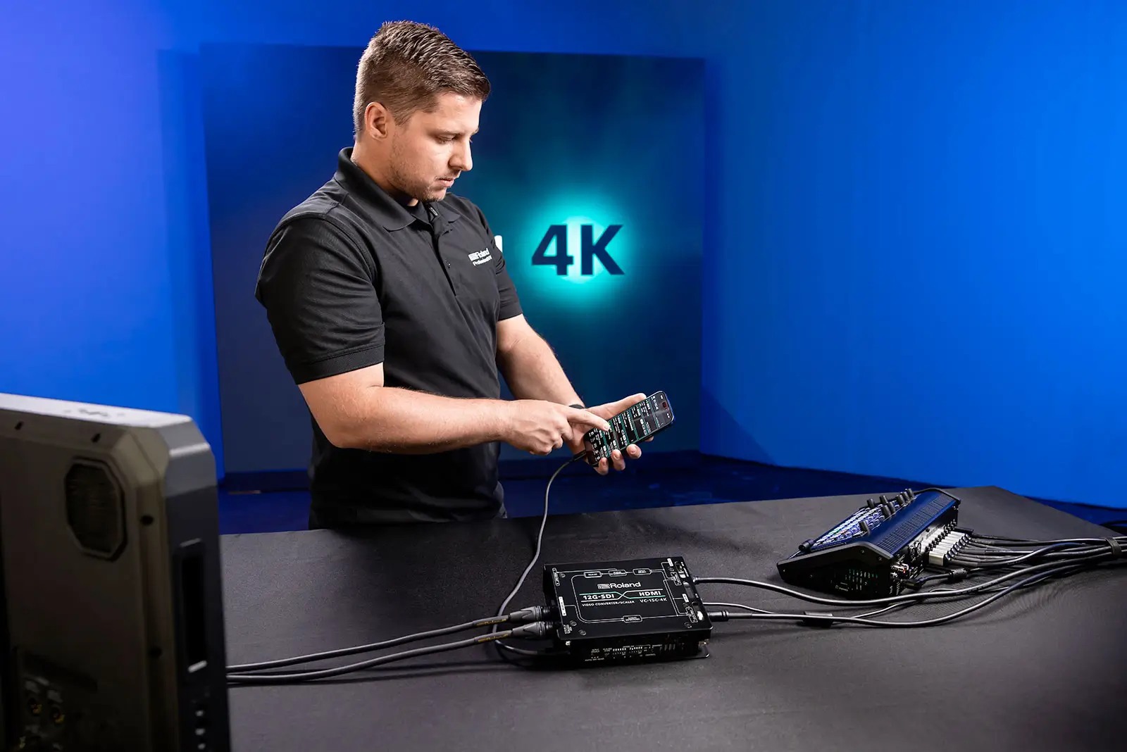 IK Multimedia TONEX Cab being used on stage